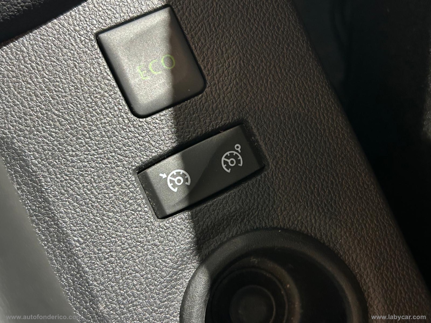 Captur dCi 8V 90 CV EDC S&S Ener. Intens - immagine 17