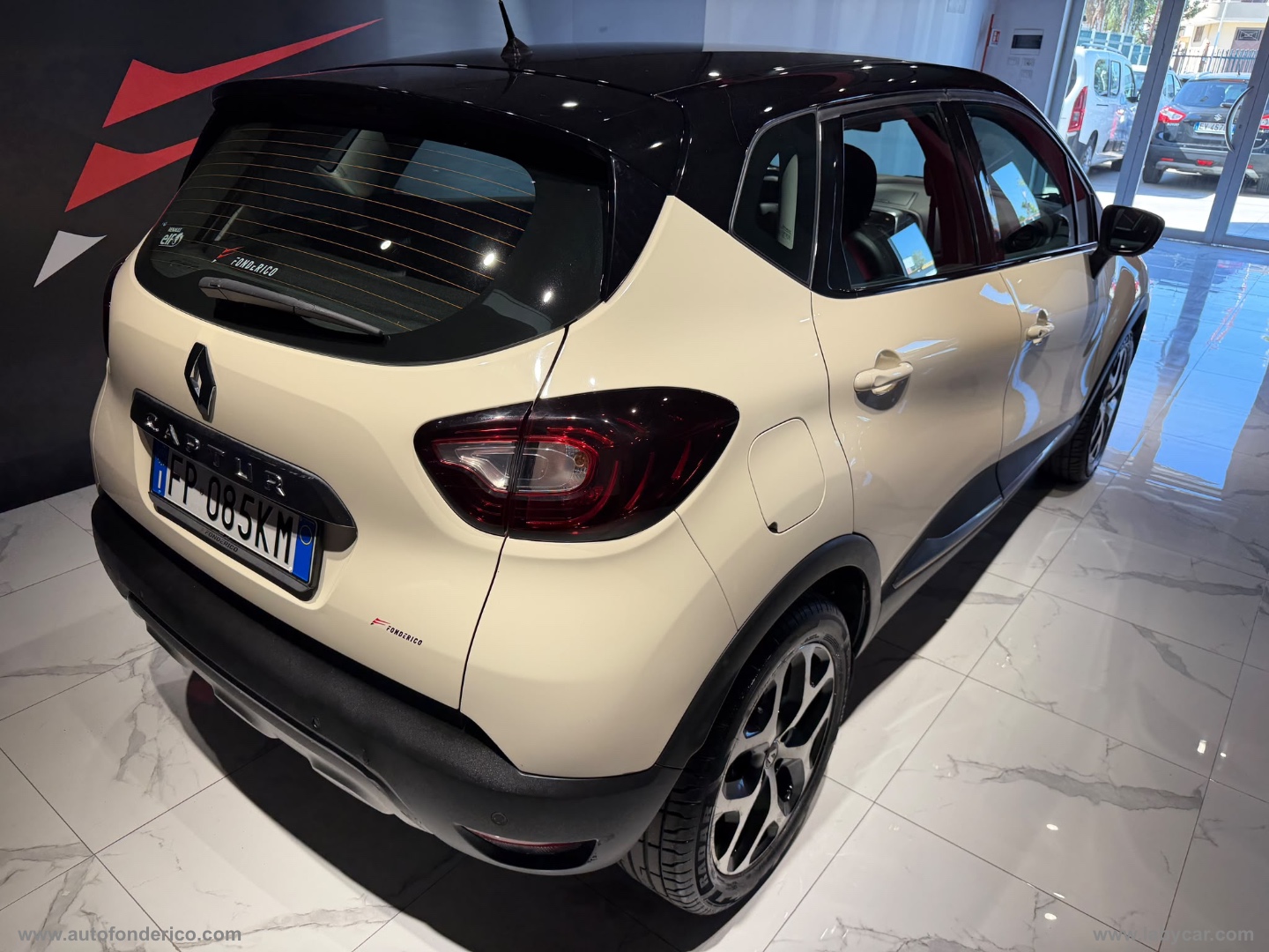 Captur TCe 12V 90 CV S&S Energy Intens - immagine 17