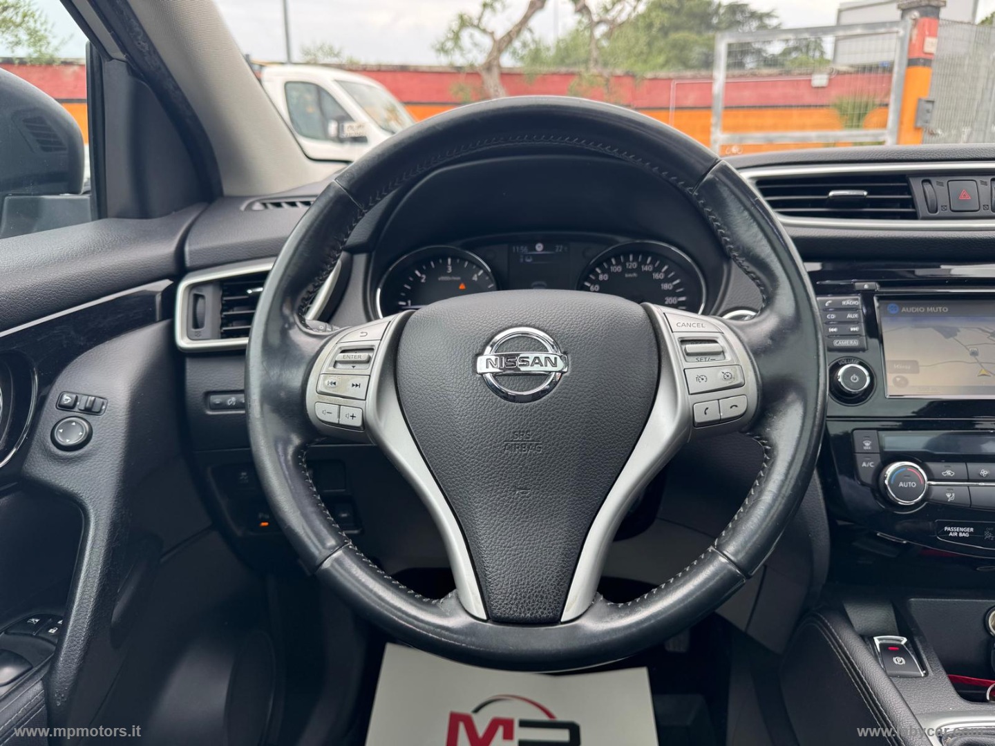 QASHQAI TEKNA 1.5 dCi 110CV - immagine 17