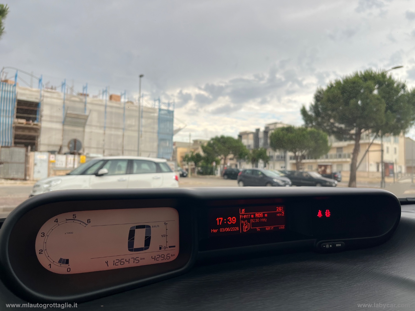 C3 Picasso 1.6 HDi 90 Exclusive - immagine 17