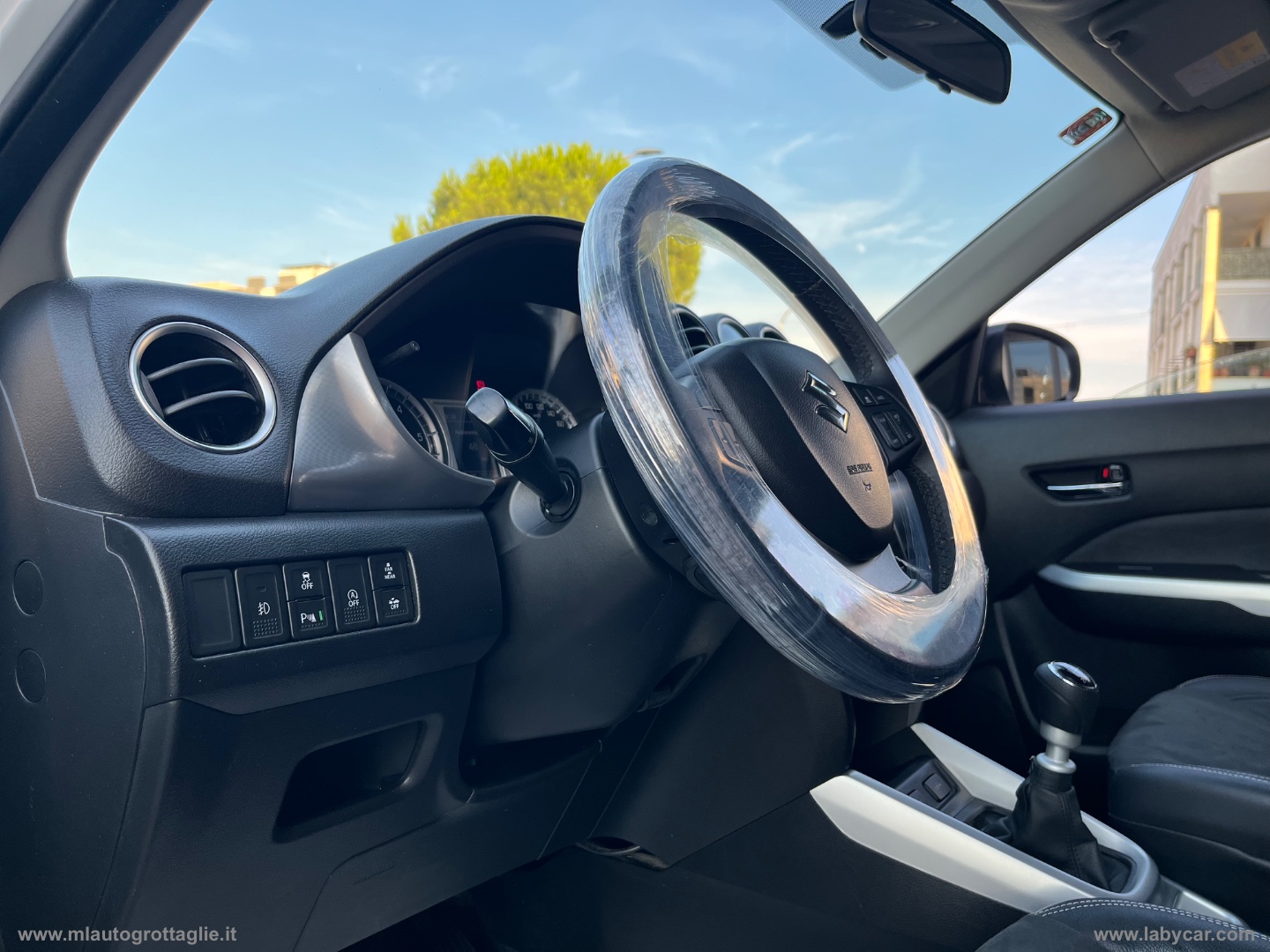 Vitara 1.6 DDiS V-Top GANCIO TRAINO - immagine 17