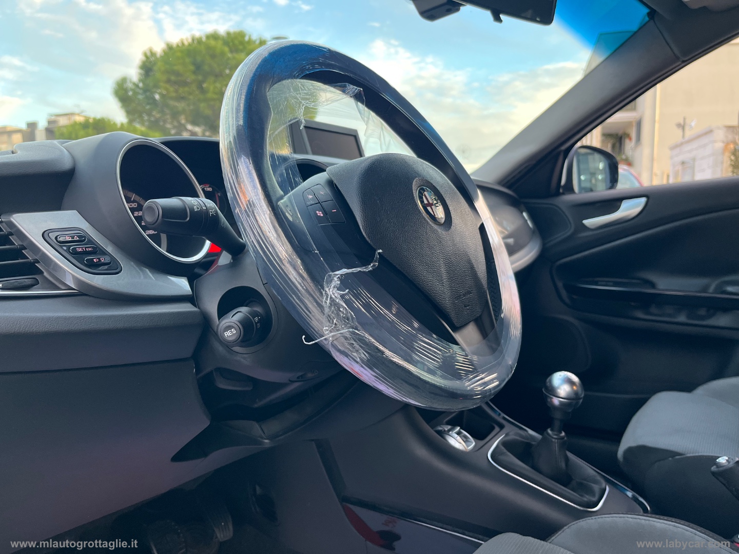 Giulietta 1.6 JTDm-2 105 CV Exclusive - immagine 17