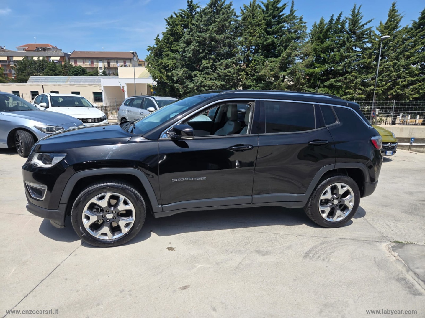 Compass 2.0 Mjt II 4WD Limited - immagine 17