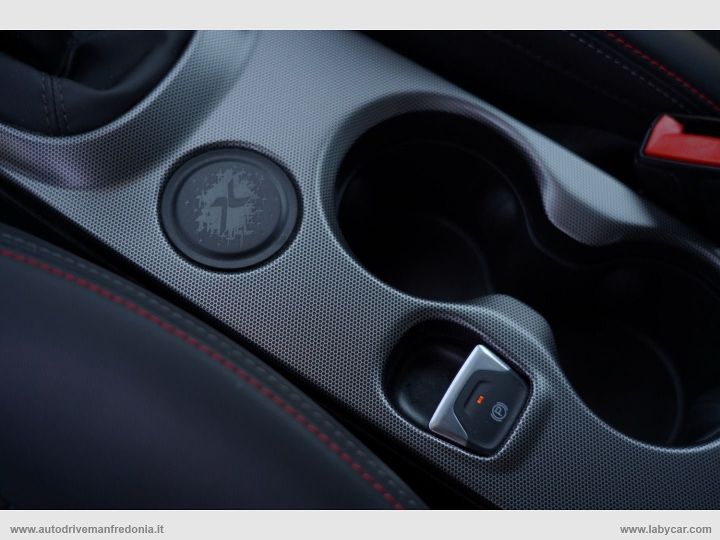 500X 1.6 M.Jet 120 CV Sport - immagine 17