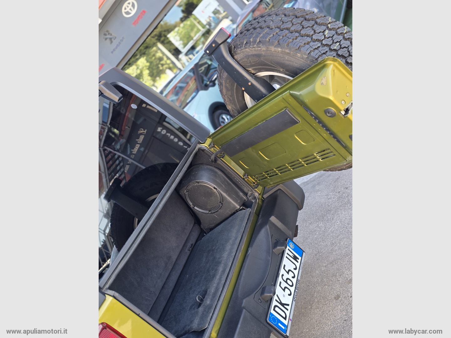 Wrangler 2.8 CRD Sport Auto SAHARA - immagine 17