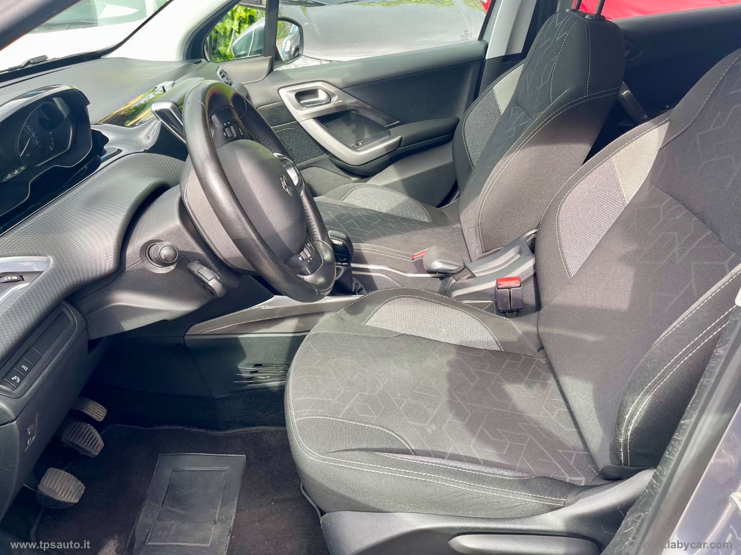 2008 BlueHDi 100 Active - immagine 17