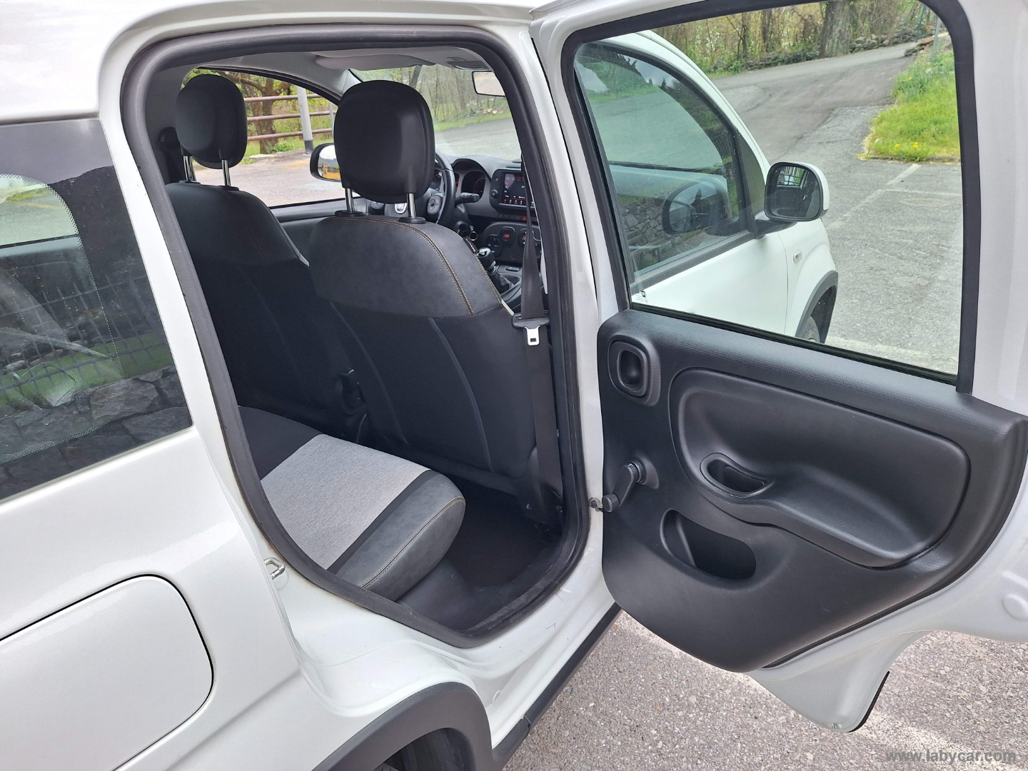 Panda Cross 0.9 TwinAir Turbo S&S 4x4 NEOPATENTATI - immagine 17