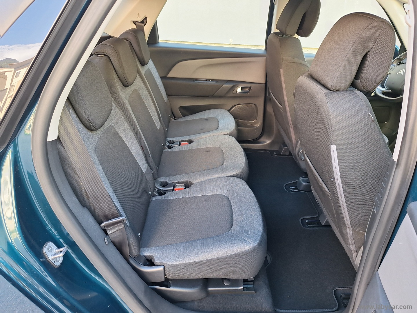C4 SpaceTourer BlueHDi 130CV - immagine 17