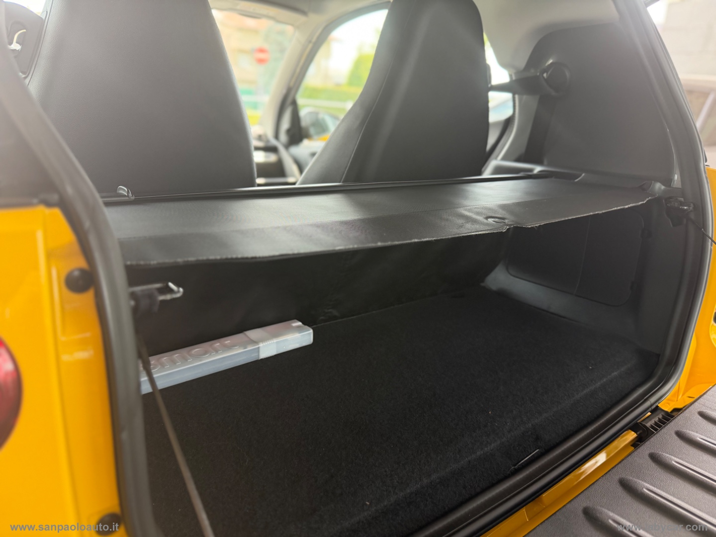 fortwo 1000 45 kW MHD coupé pure - immagine 17