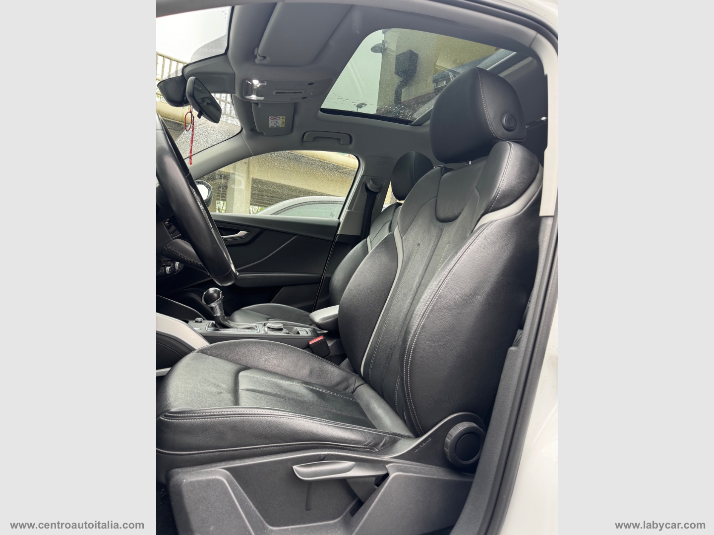 Q2 35 TDI S tronic Identity Black - immagine 17