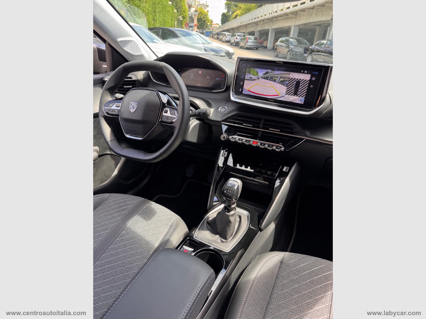 NUOVA 208 Turbo 100 CV 5p. Allure MT6 - immagine 17