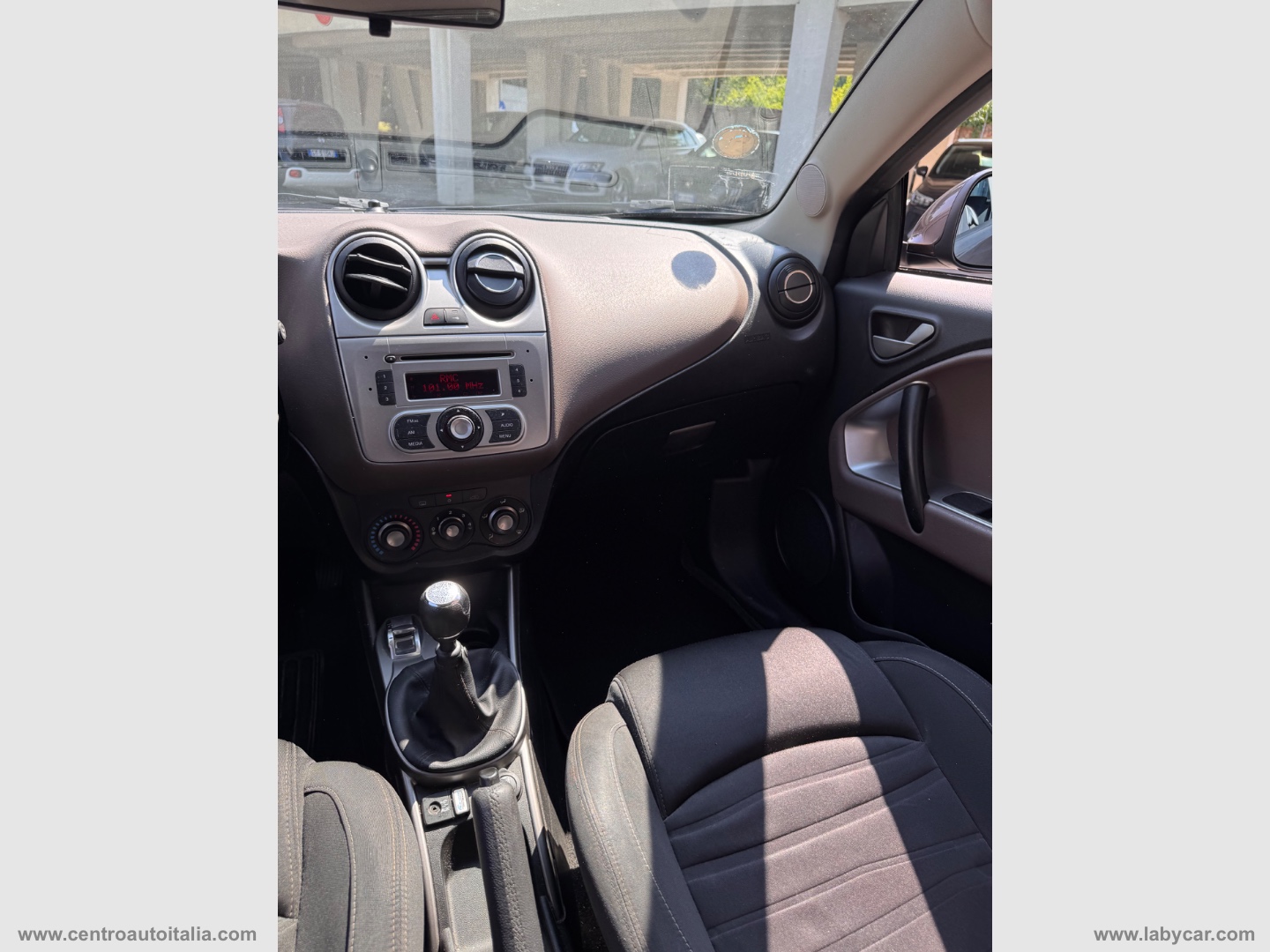 MiTo 1.4 105 CV M.air S&S Dist. SP - immagine 17