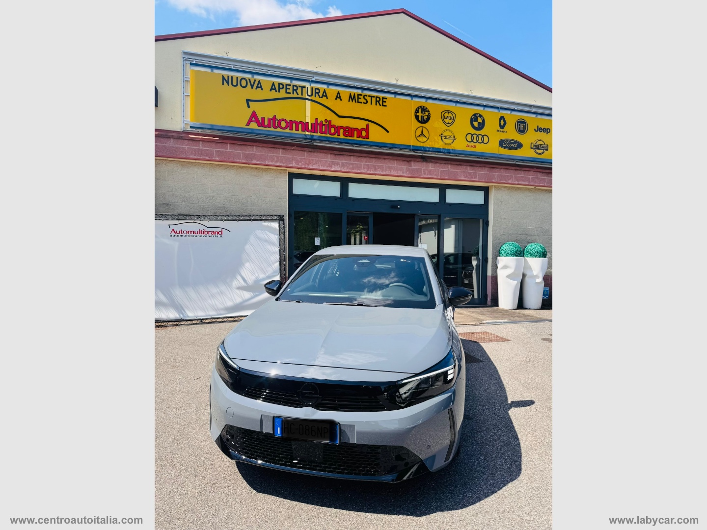 Corsa 1.2 GS - immagine 17