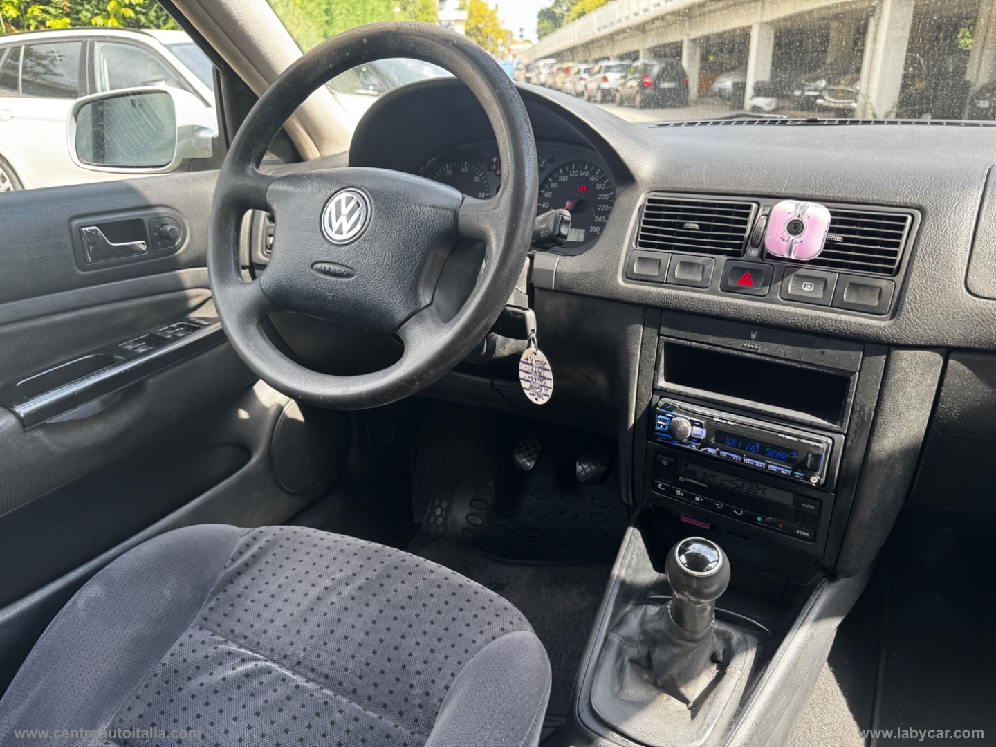Golf 1.6 5p. Highline - immagine 17