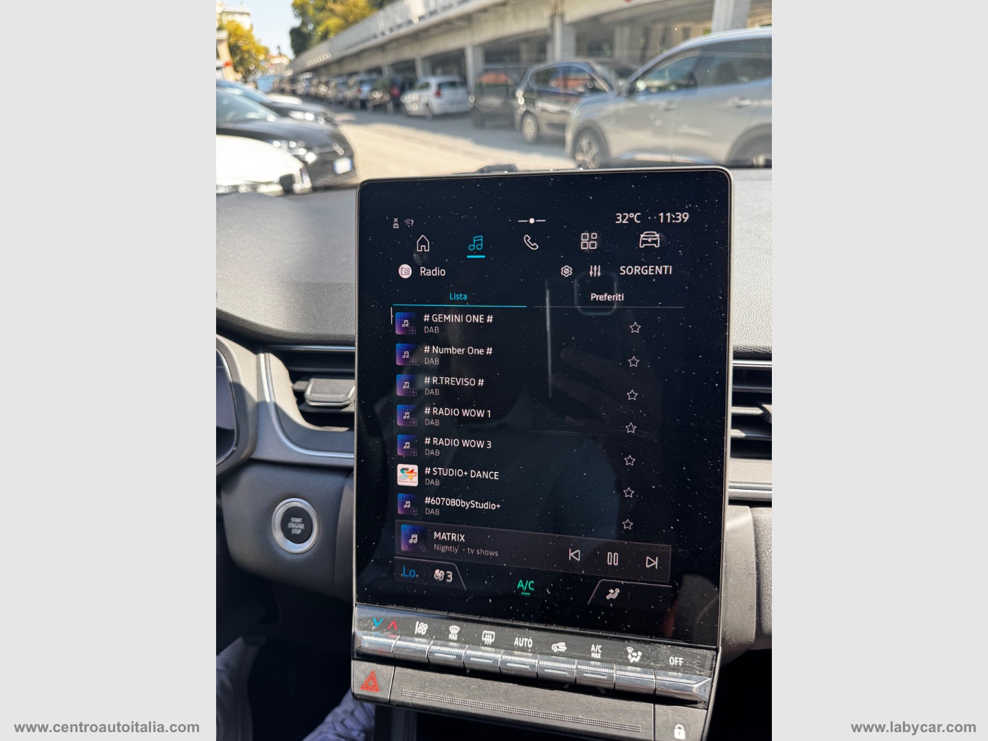 Captur TCe 90 CV Techno - immagine 17
