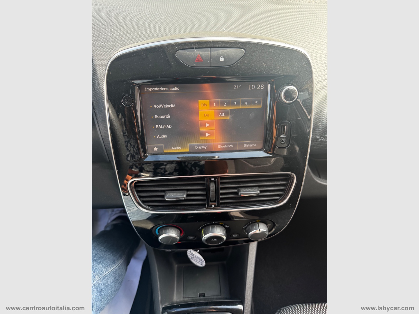 Clio 1.2 75 CV 5p. Duel2 - immagine 17