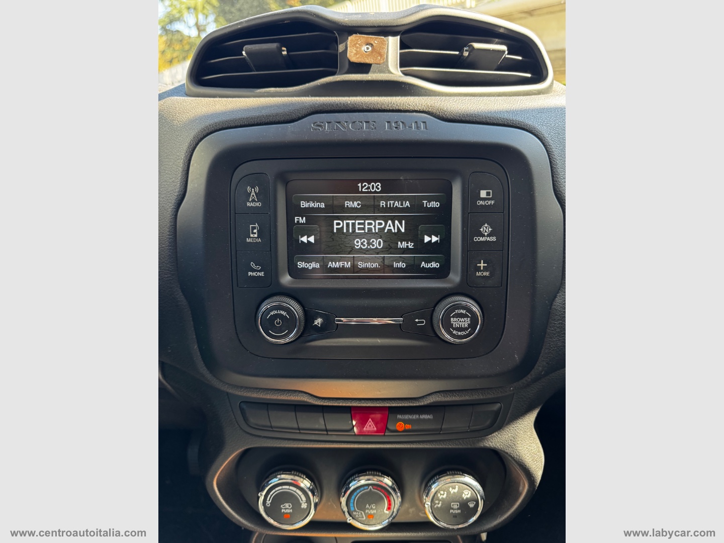 Renegade 2.0 Mjt 4WD Active Drive Sport - immagine 17