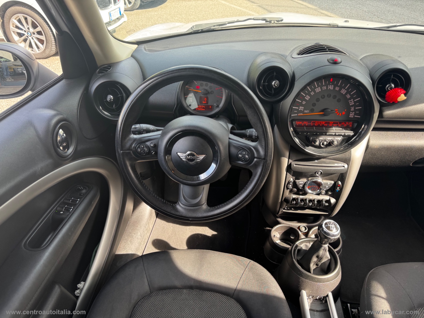 Mini One D Business XL Countryman - immagine 17