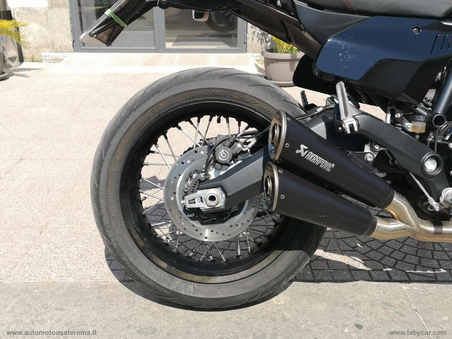 Scrambler 800 URBAN MOTARD PROMO WEB - immagine 17