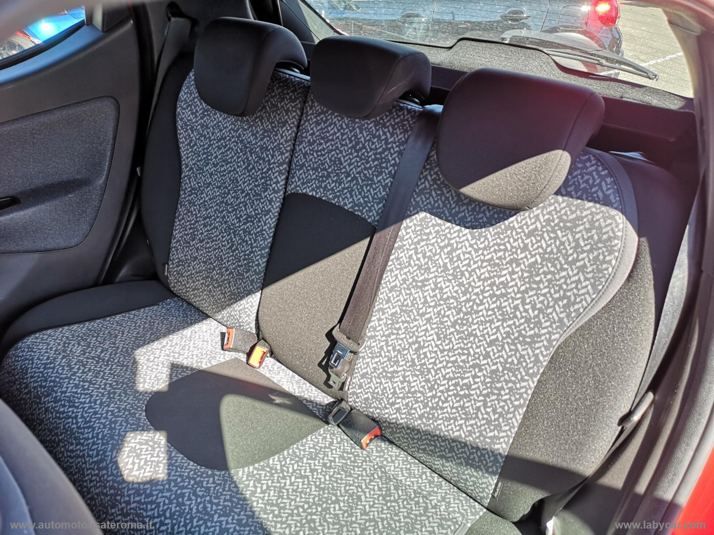 Ypsilon 1.0 FireFly HYBDIR S&S ECOCHIC PROMO WEB - immagine 17