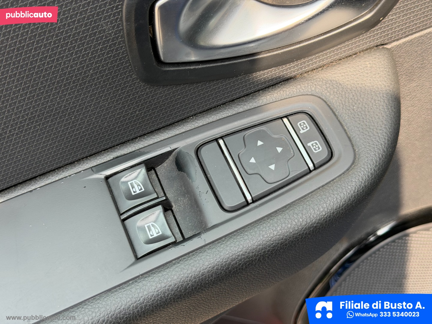 Clio Sporter TCe 12V 90 CV Business - immagine 17