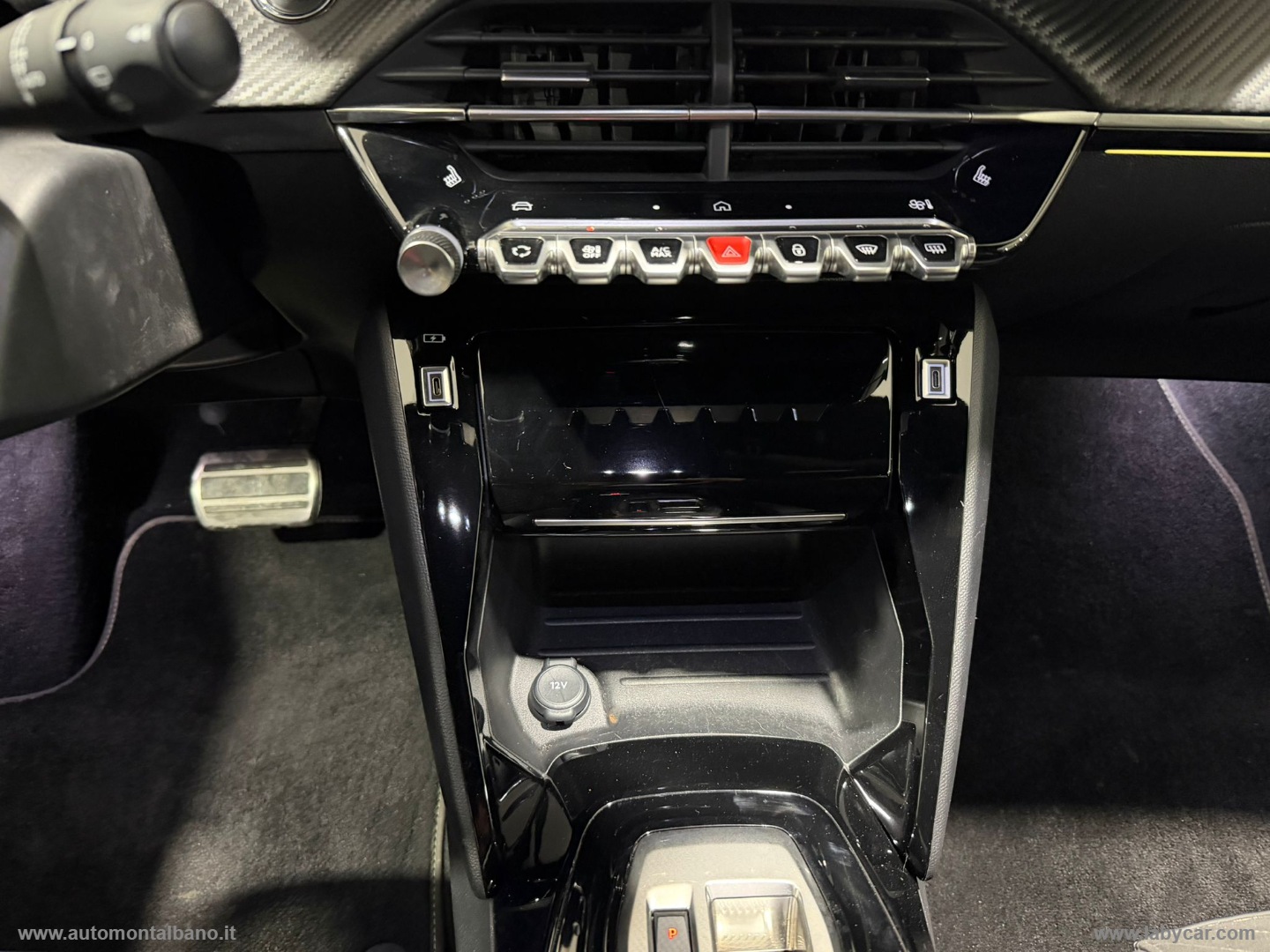 208 Hybrid 136 e-DCS6 GT - immagine 17