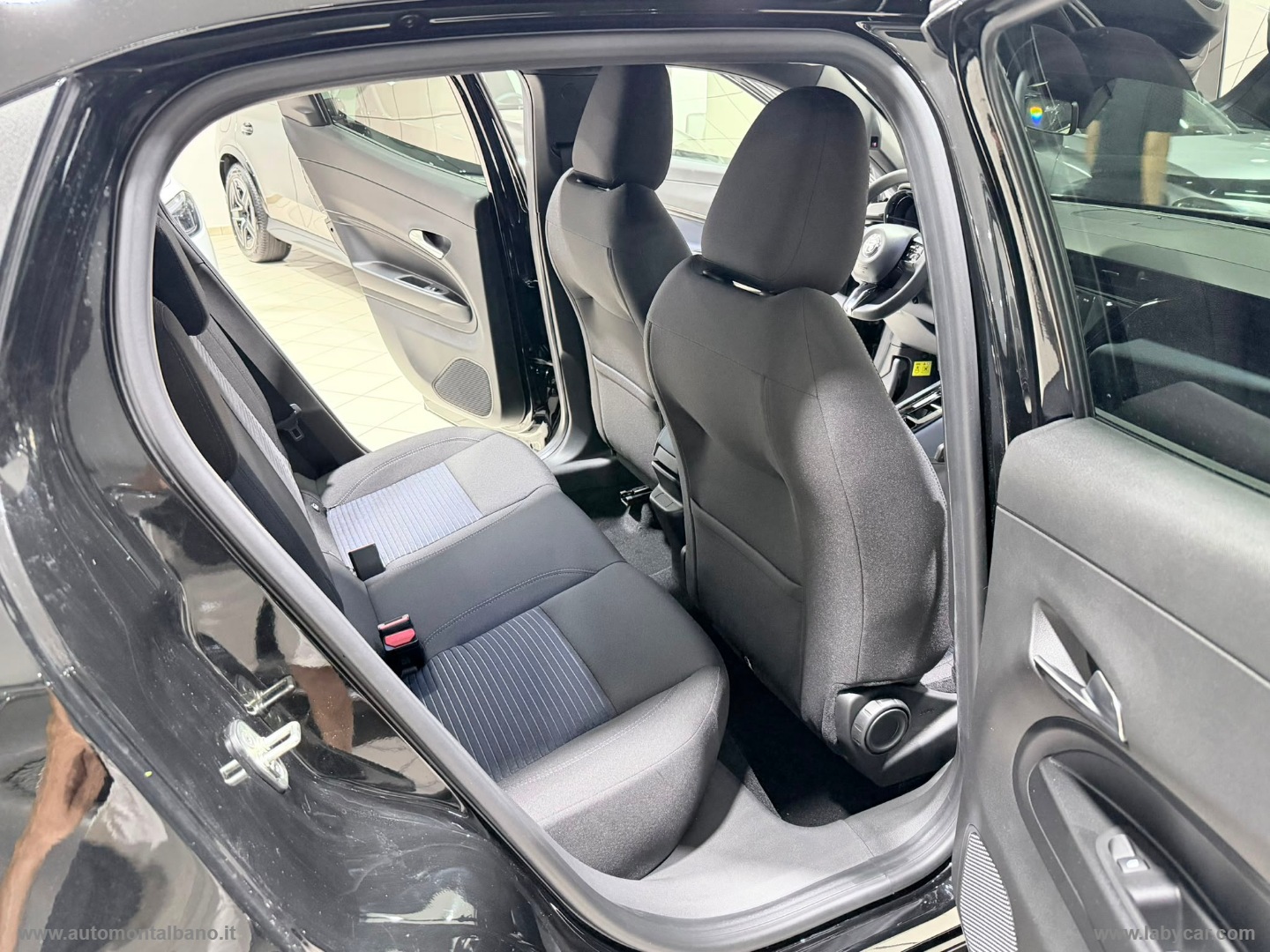 Junior 1.2 145 CV Hybrid eDCT6 Sprint - immagine 17