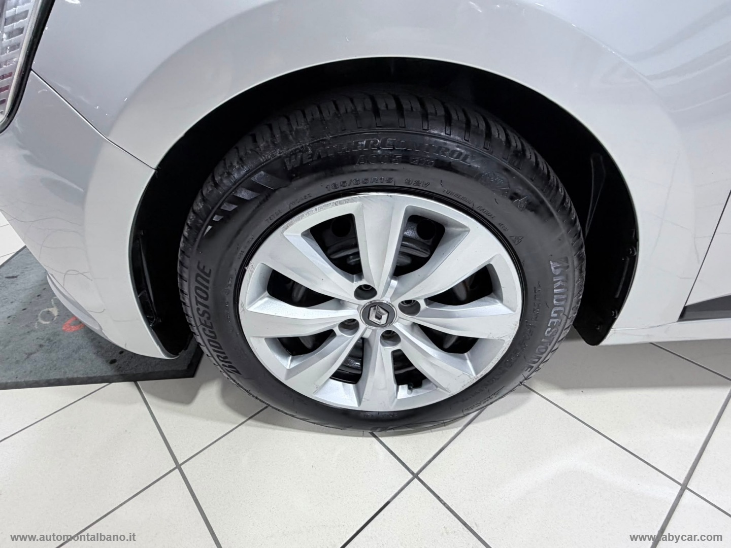 Clio Blue dCi 8V 85 CV 5p. Intens - immagine 17