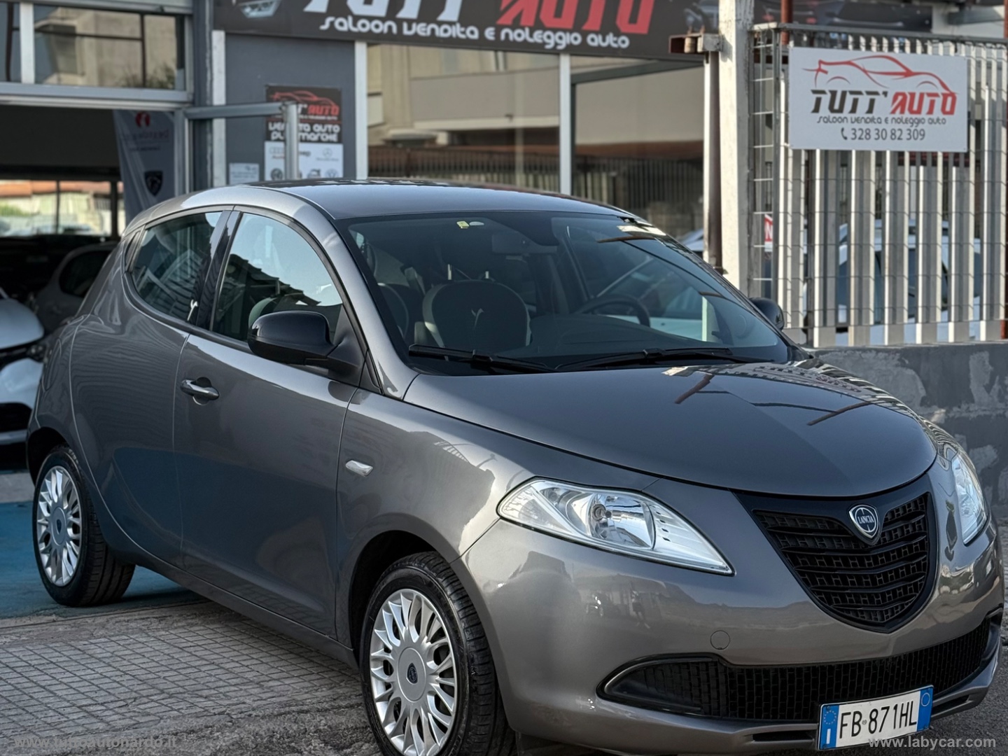 Ypsilon 1.2 69 CV 5p. Platinum - immagine 17