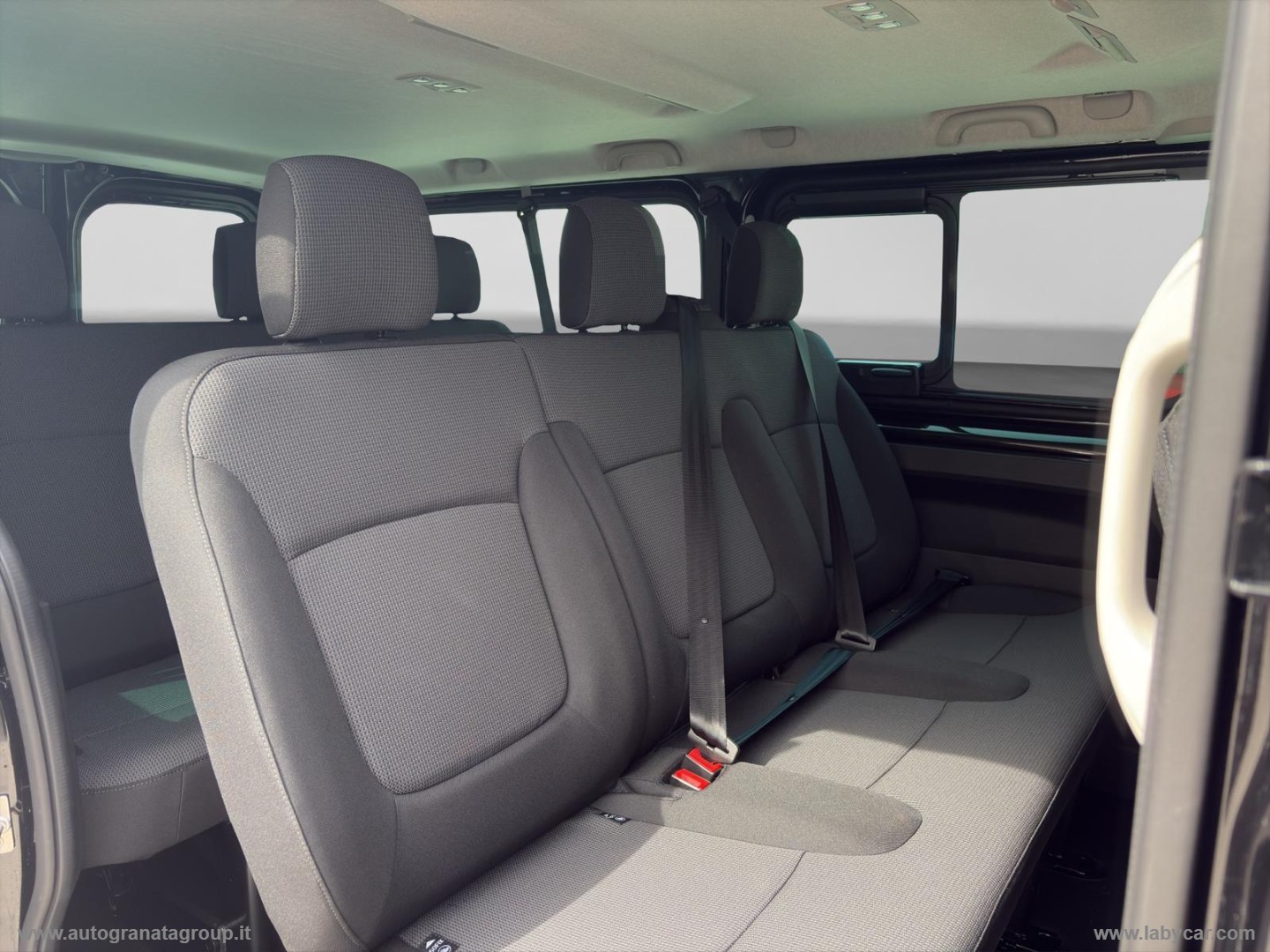 Trafic BluedCi 150CV PL-TN Equi.EasyAcc. 9 PTI. KM0 UFFICIALE ITA! - immagine 17