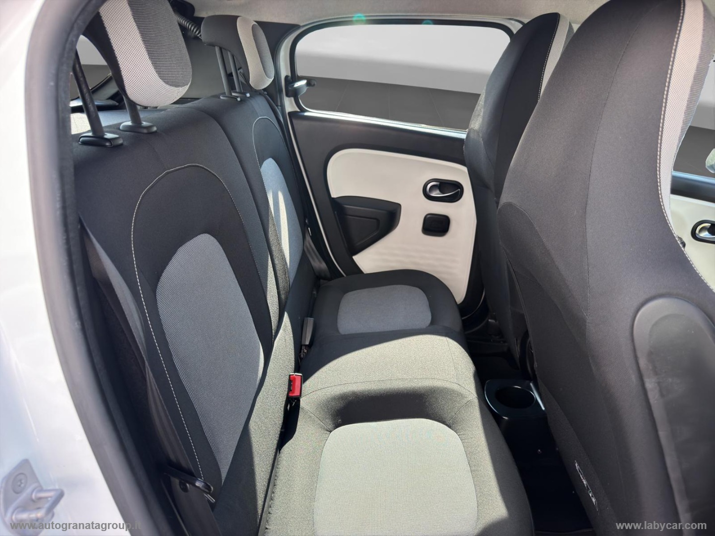 Twingo SCe Lovely GARANTITA 1 ANNO! - immagine 17