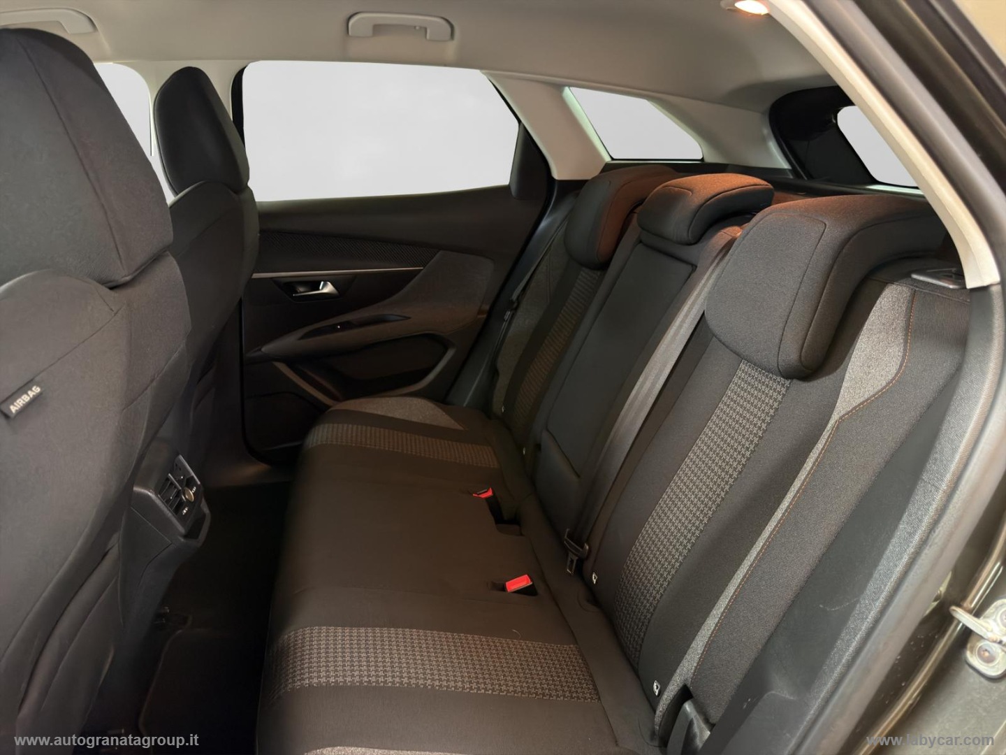 3008 BlueHDi 130 S&S EAT8 Allure PERFETTA AFFARE VERO! - immagine 17