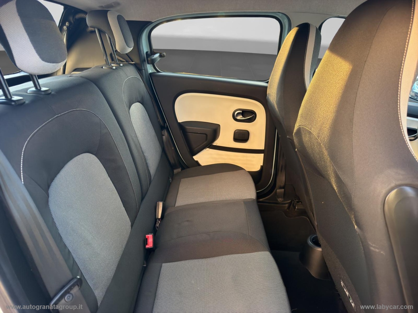 Twingo 1.0 SCe S&S Energy NEOPATENTATI! - immagine 17