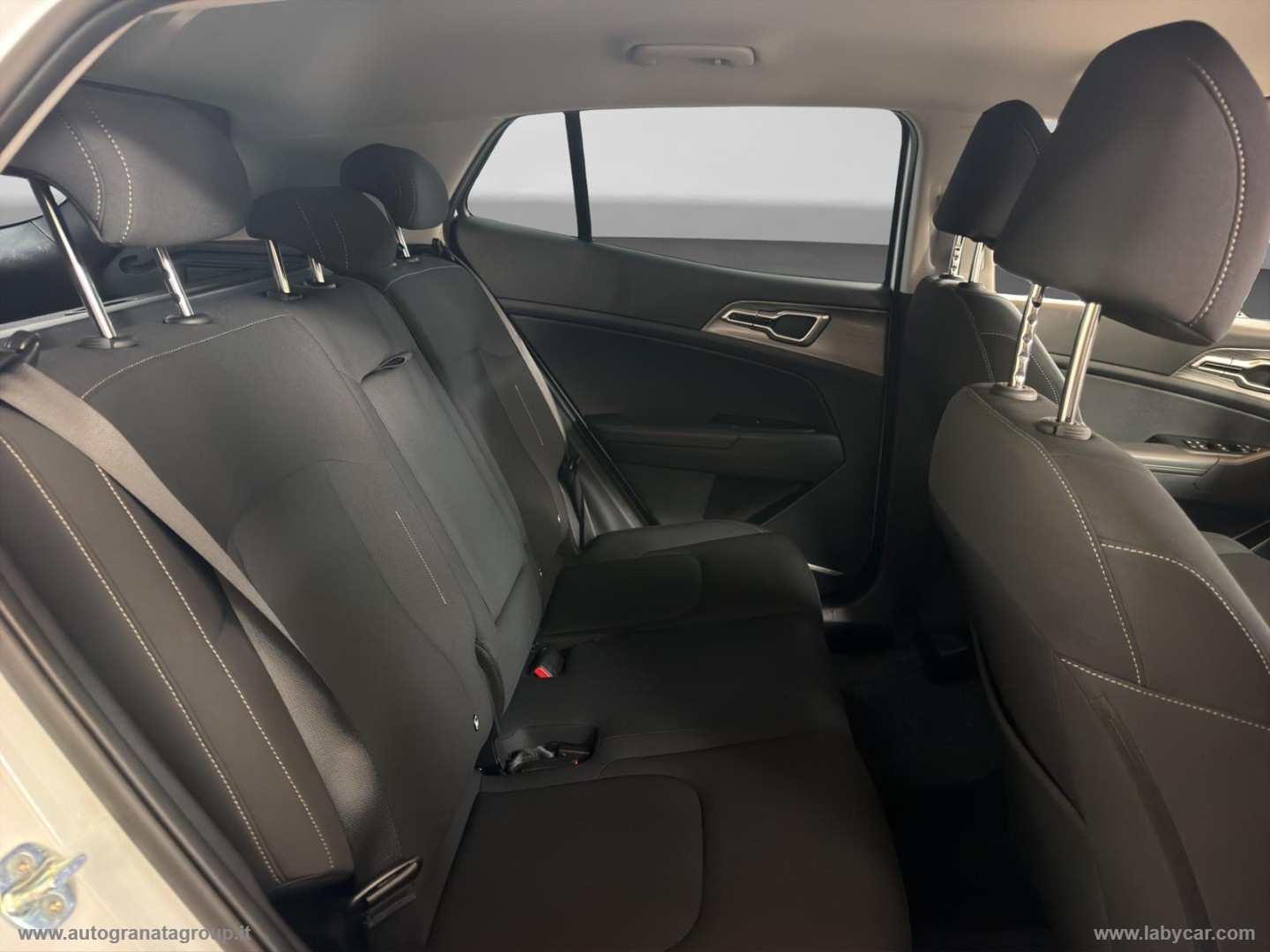 Sportage 1.6 CRDi MHEV Style GARANZIA KIA 2029! - immagine 17