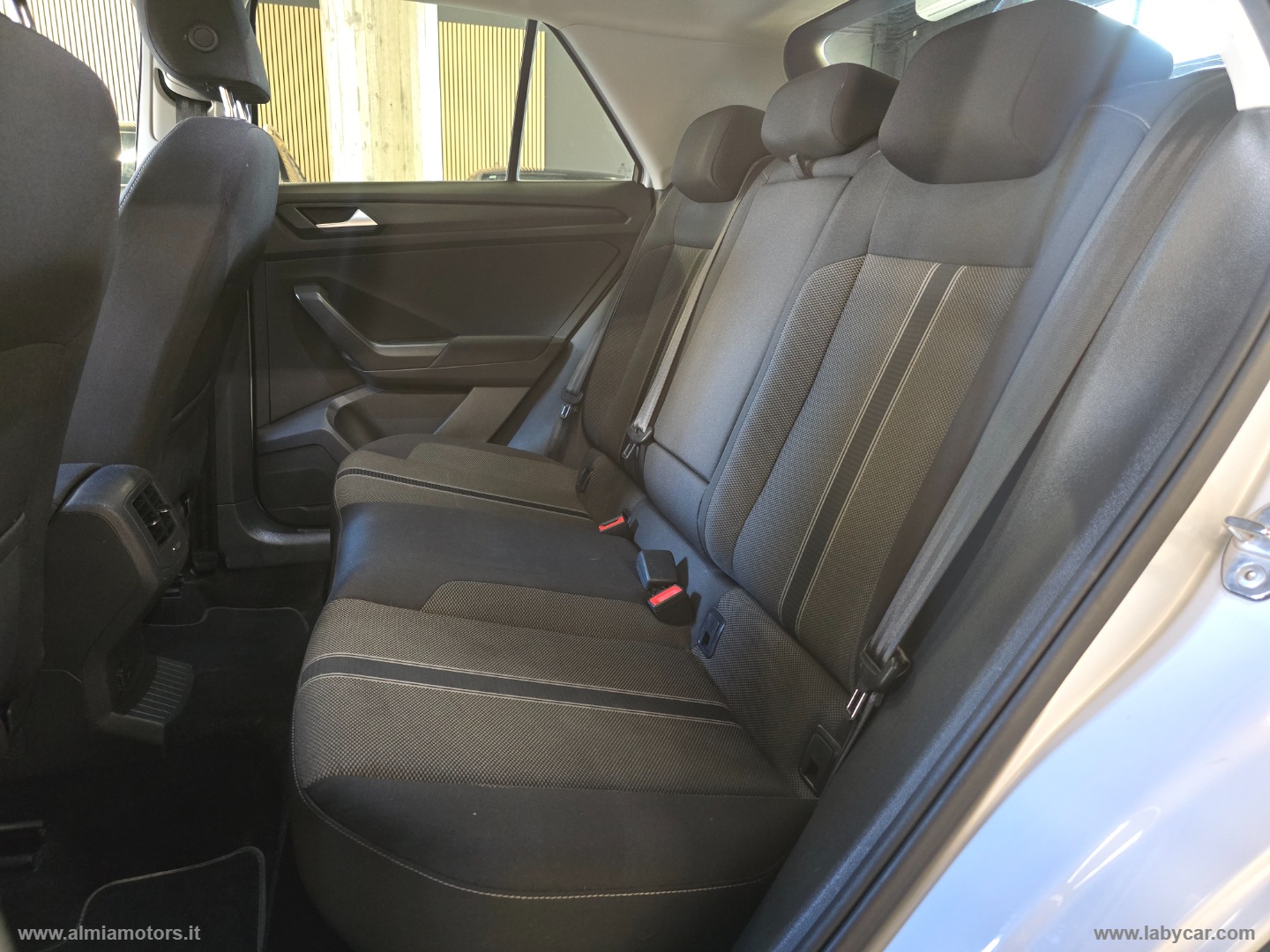 T-Roc 1.0 TSI 115CV Style BMT - immagine 17