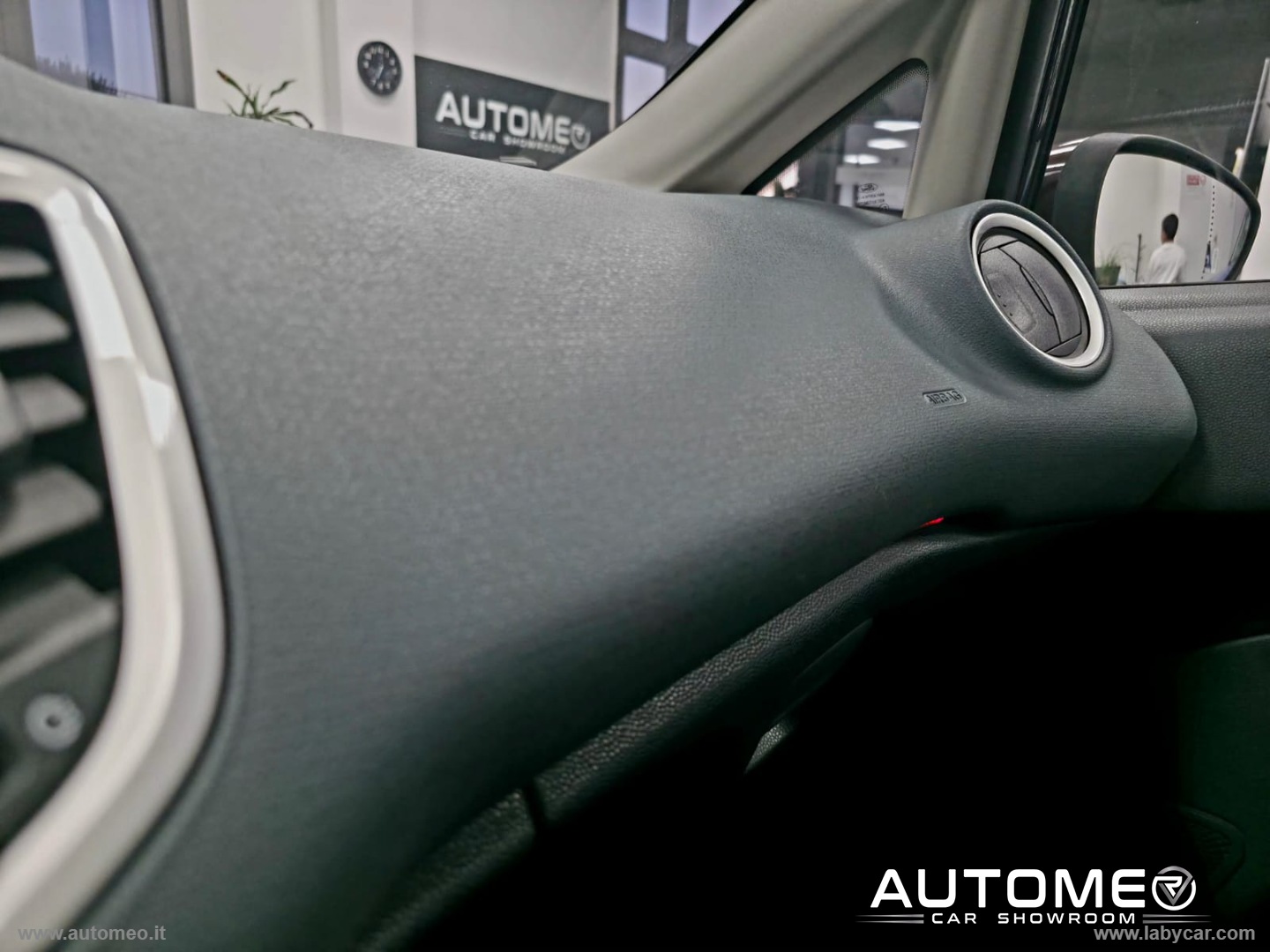 Fiesta 1.4 TDCi 68 CV 3p. Titanium TITANIUM - immagine 17