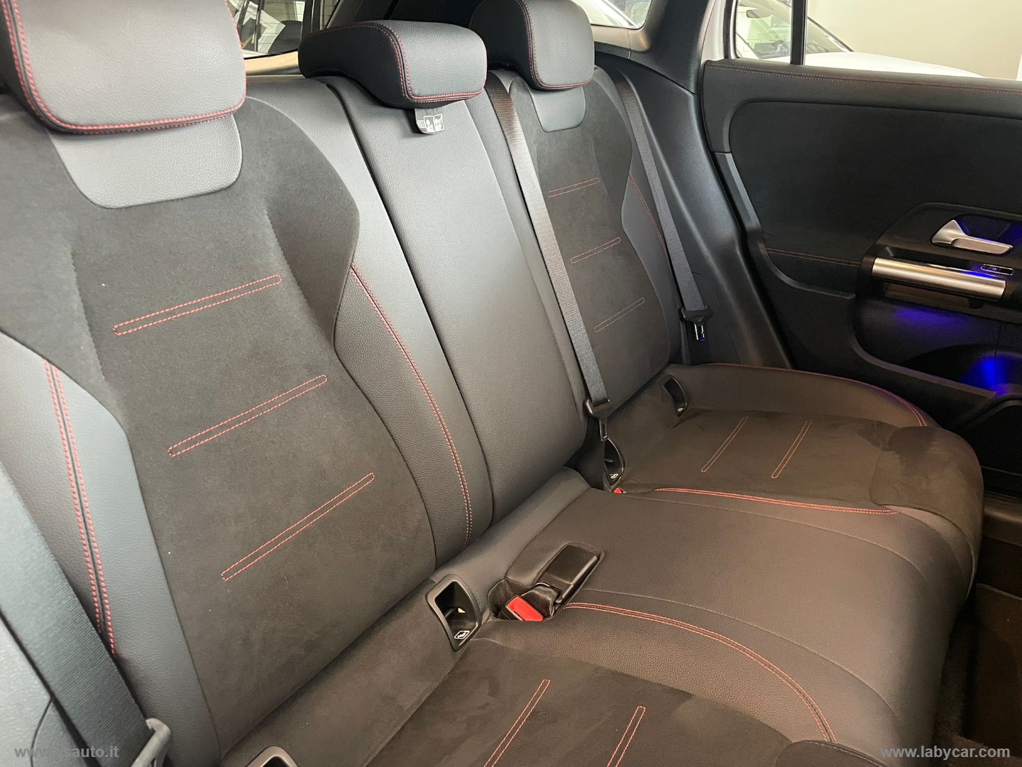 GLA 200 d Automatic AMG Line Adv.Plus TETTO PANORAMICO - immagine 17