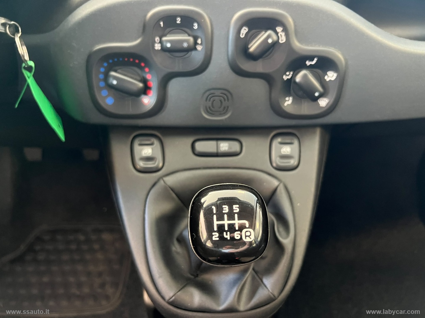 Panda 1.0 FireFly S&S Hybrid - immagine 17