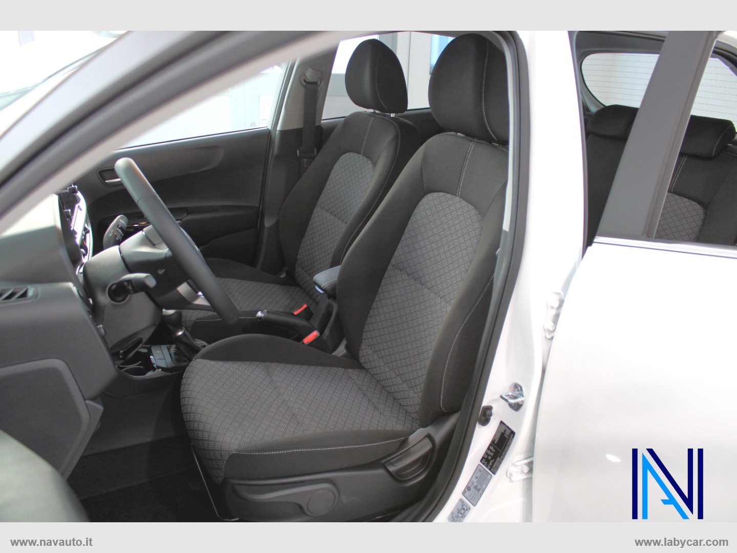 Picanto 1.0 GDi 5 porte Style - immagine 17