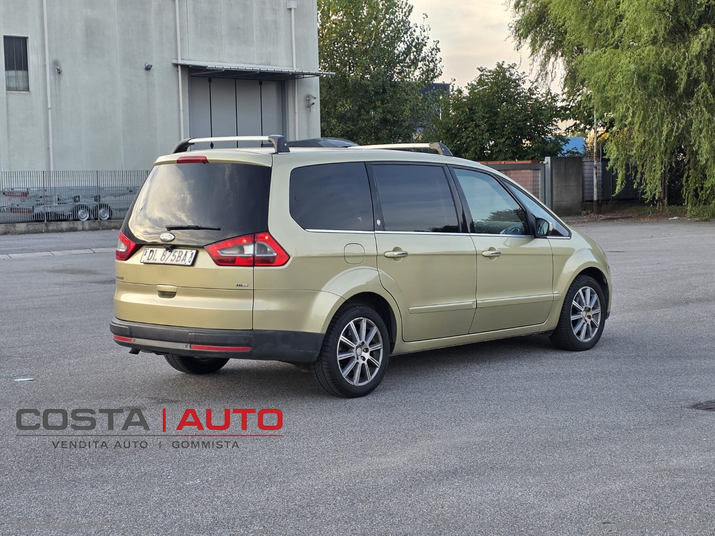 Galaxy 2.0 TDCi 140 CV Ghia *7 Posti* - immagine 17