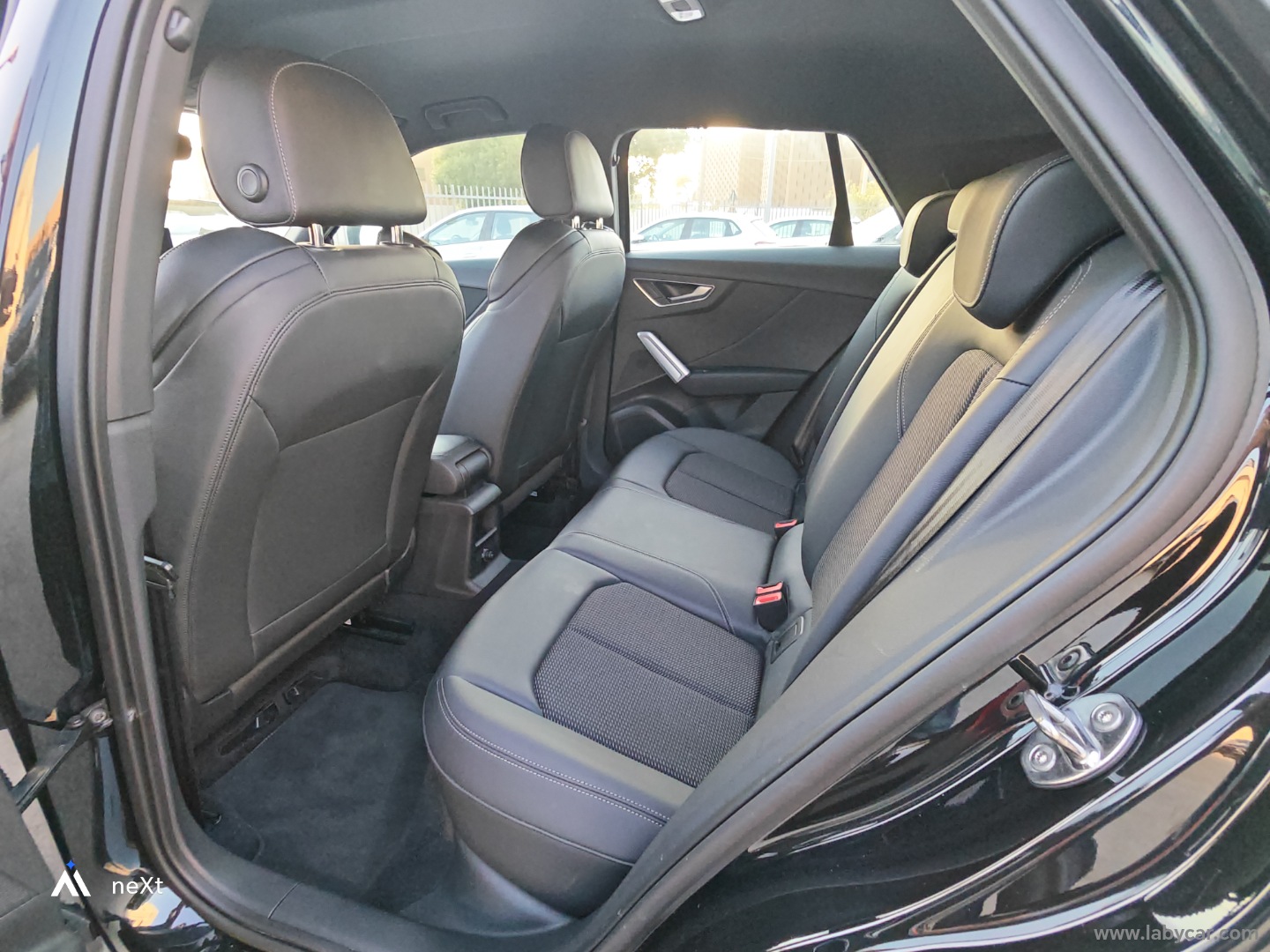 Q2 35 TDI S tronic S line Edition - immagine 17