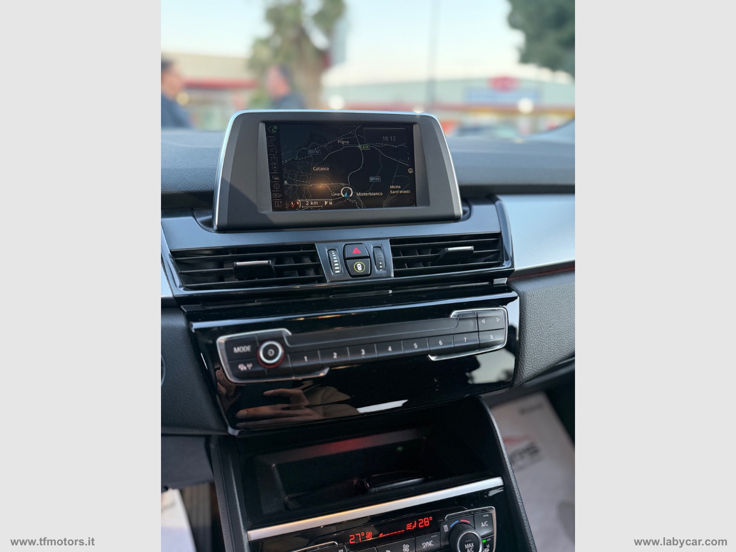 218d Active Tourer Advantage aut. - immagine 17