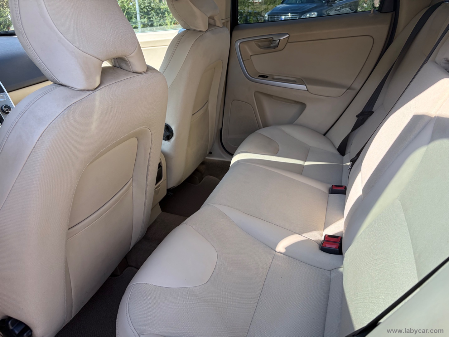 XC60 D3 Geartronic Momentum - immagine 18