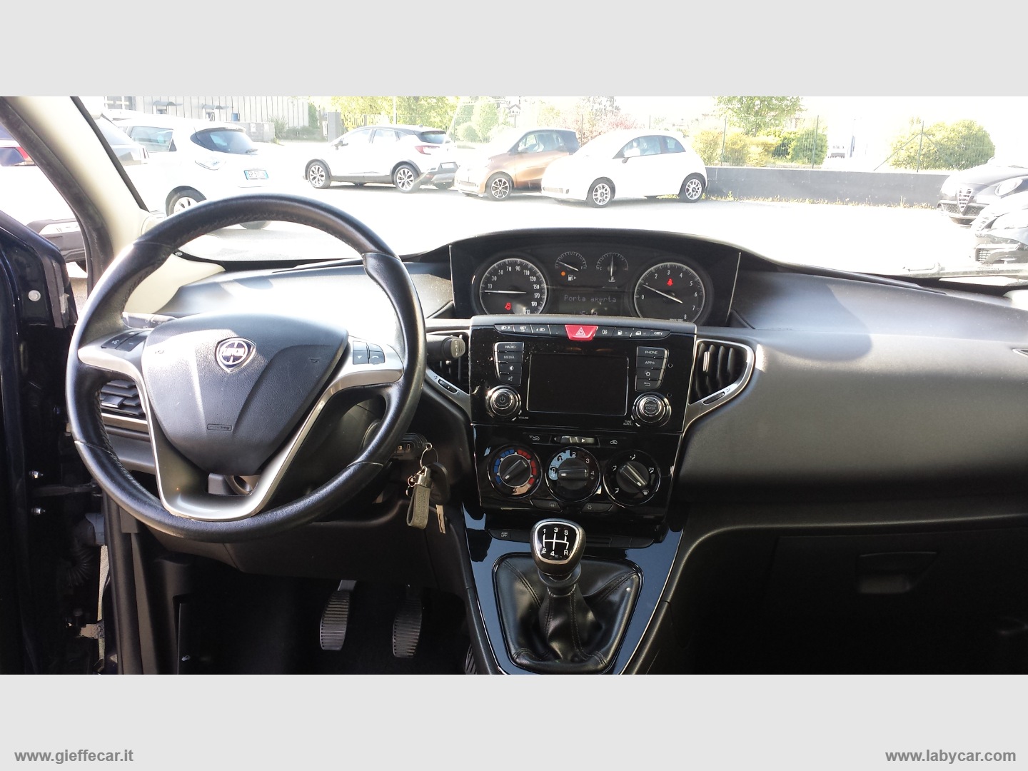 Ypsilon 1.2 69 CV 5p. GPL Ecochic Gold - immagine 18