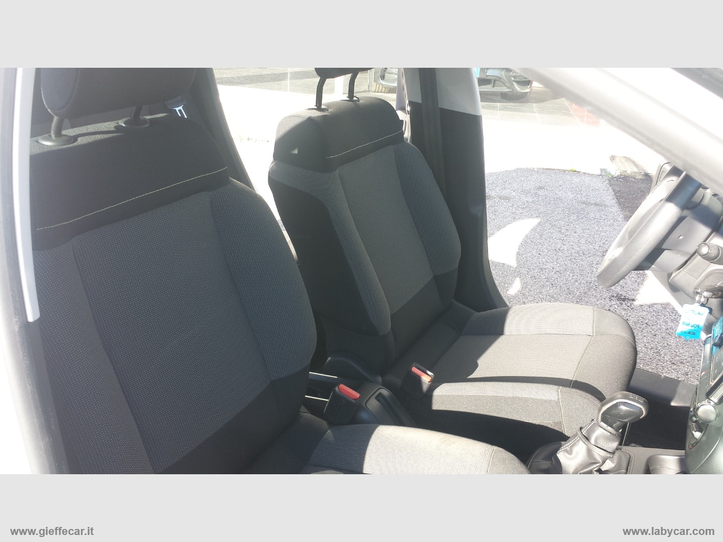 C3 PureTech 82 S&S Feel - immagine 18
