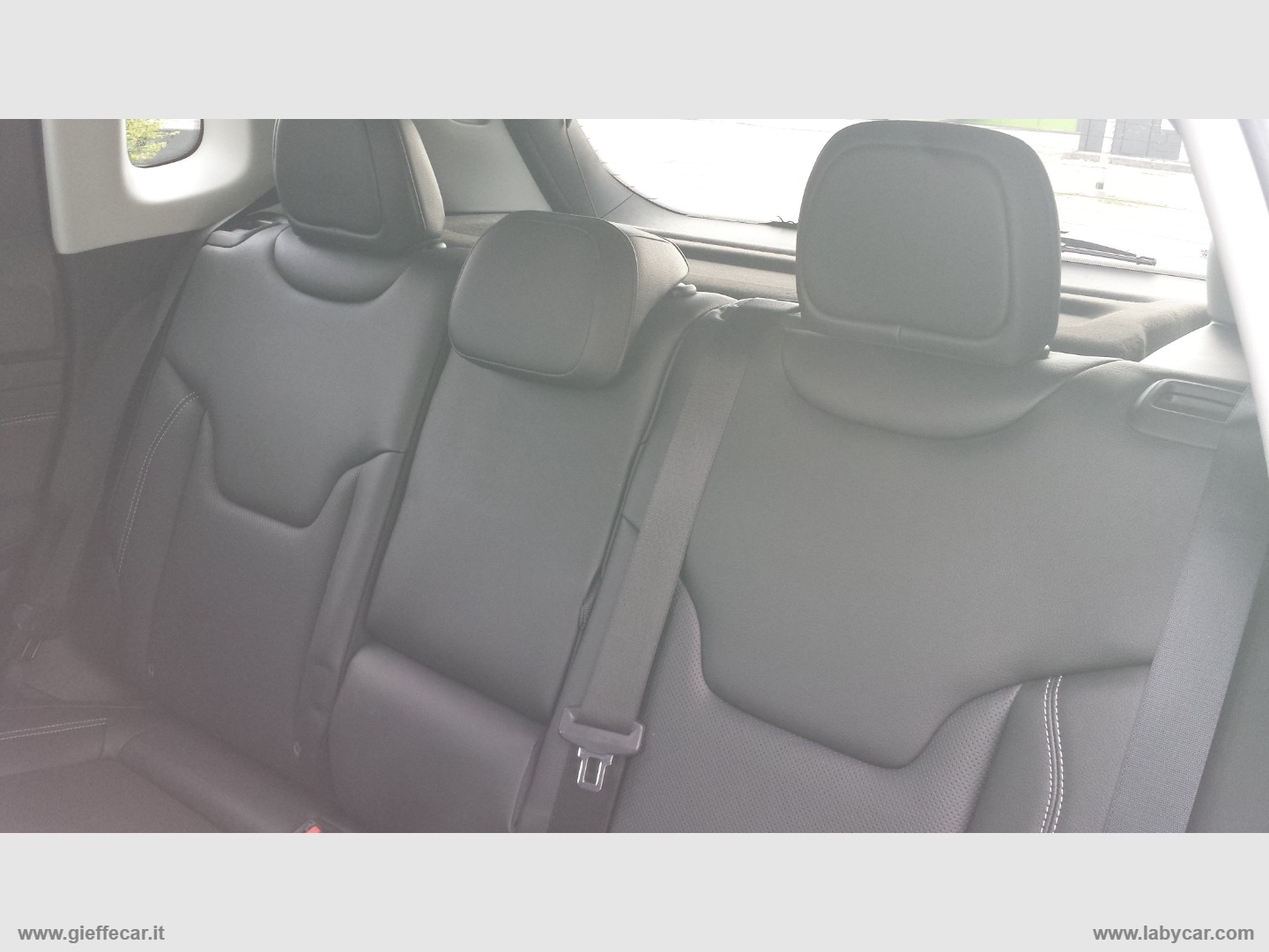Compass 1.3 T4 240CV PHEV AT6 4xe S - immagine 18