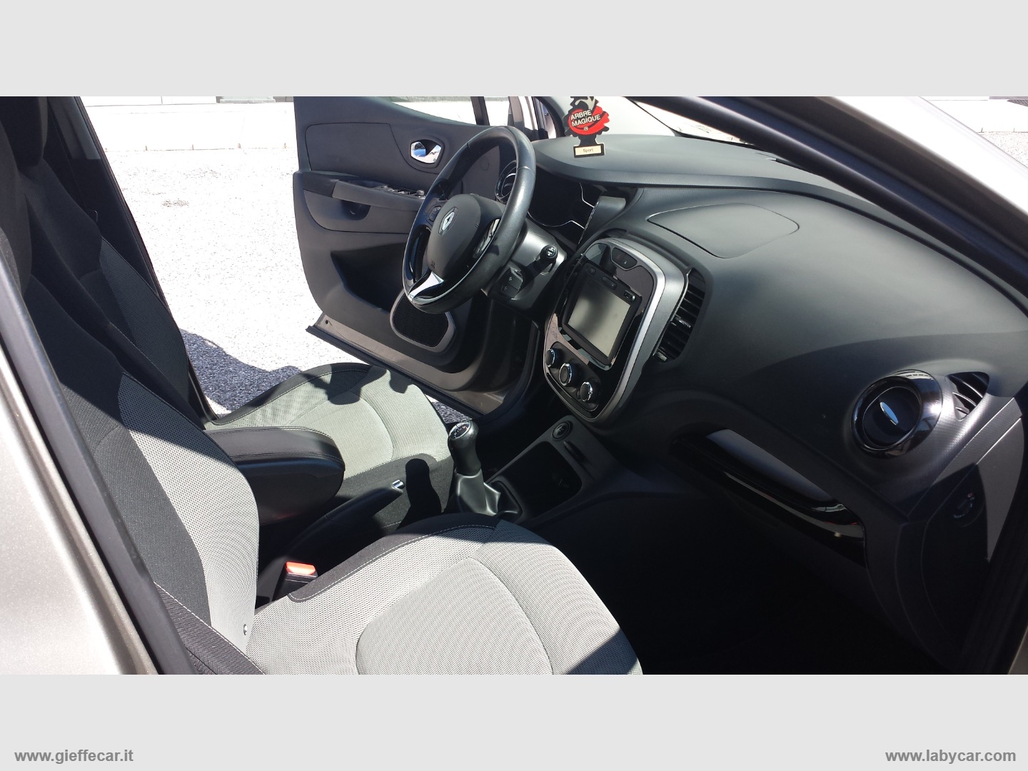 Captur dCi 8V 90 CV S&S Energy Zen - immagine 18