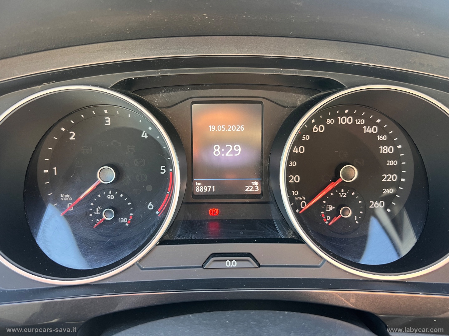 Tiguan 2.0 TDI DSG 4MOTION Sport BMT R-LINE - immagine 18