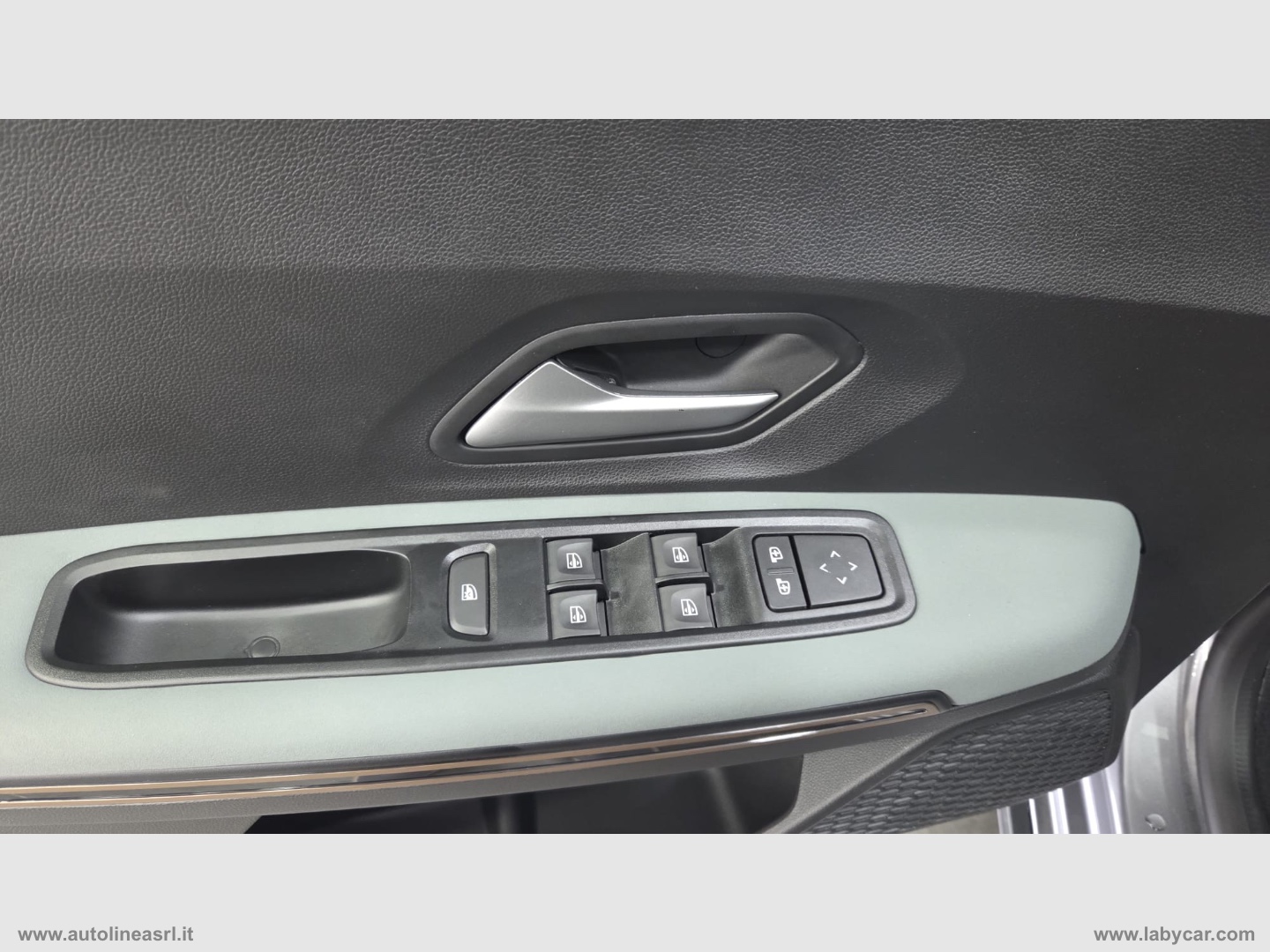 Sandero Stepway Eco-G 120CV Extreme - immagine 18