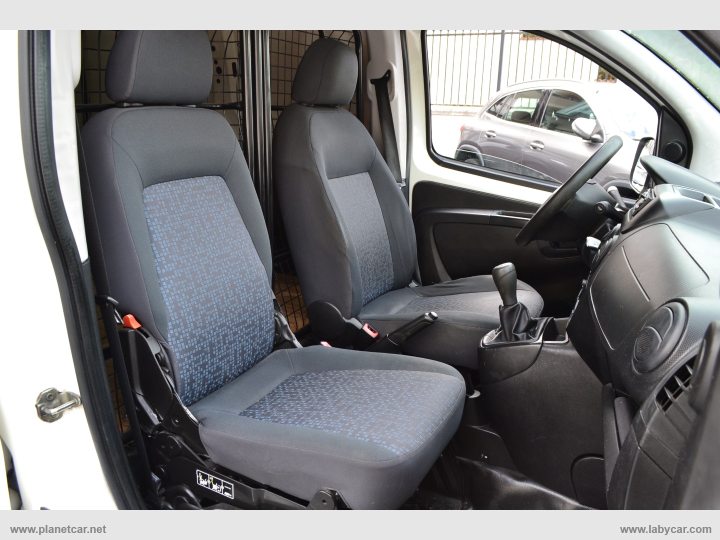 Nemo 1.4 HDi 70CV Furgone - immagine 18